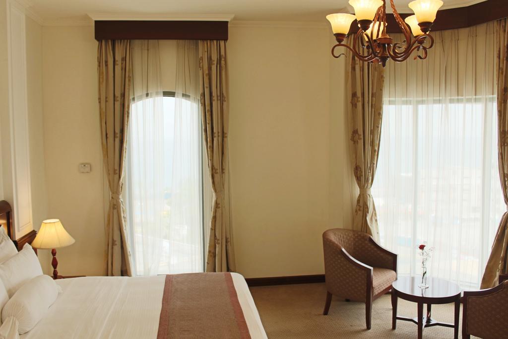 Siji Hotel Apartments Fujairah Exterior photo
