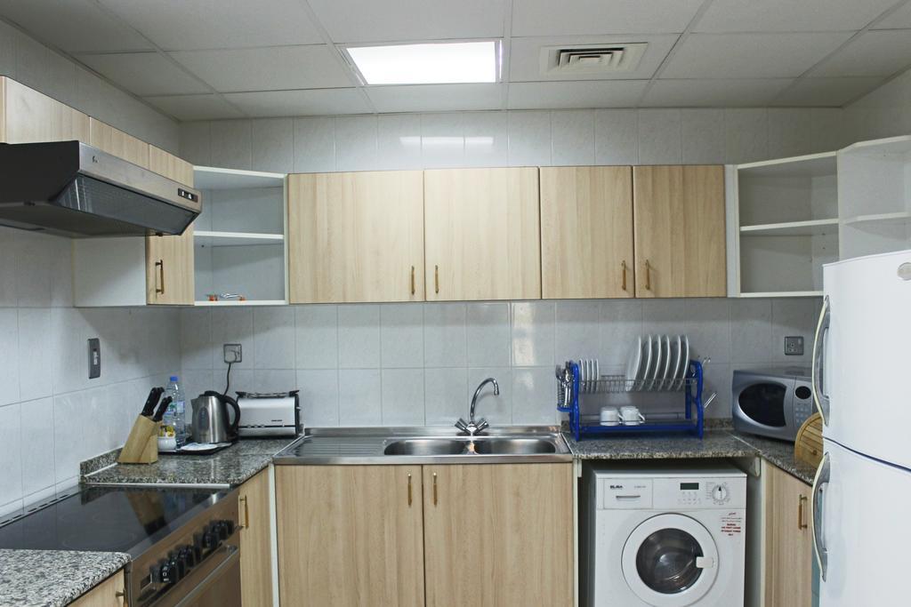 Siji Hotel Apartments Fujairah Exterior photo