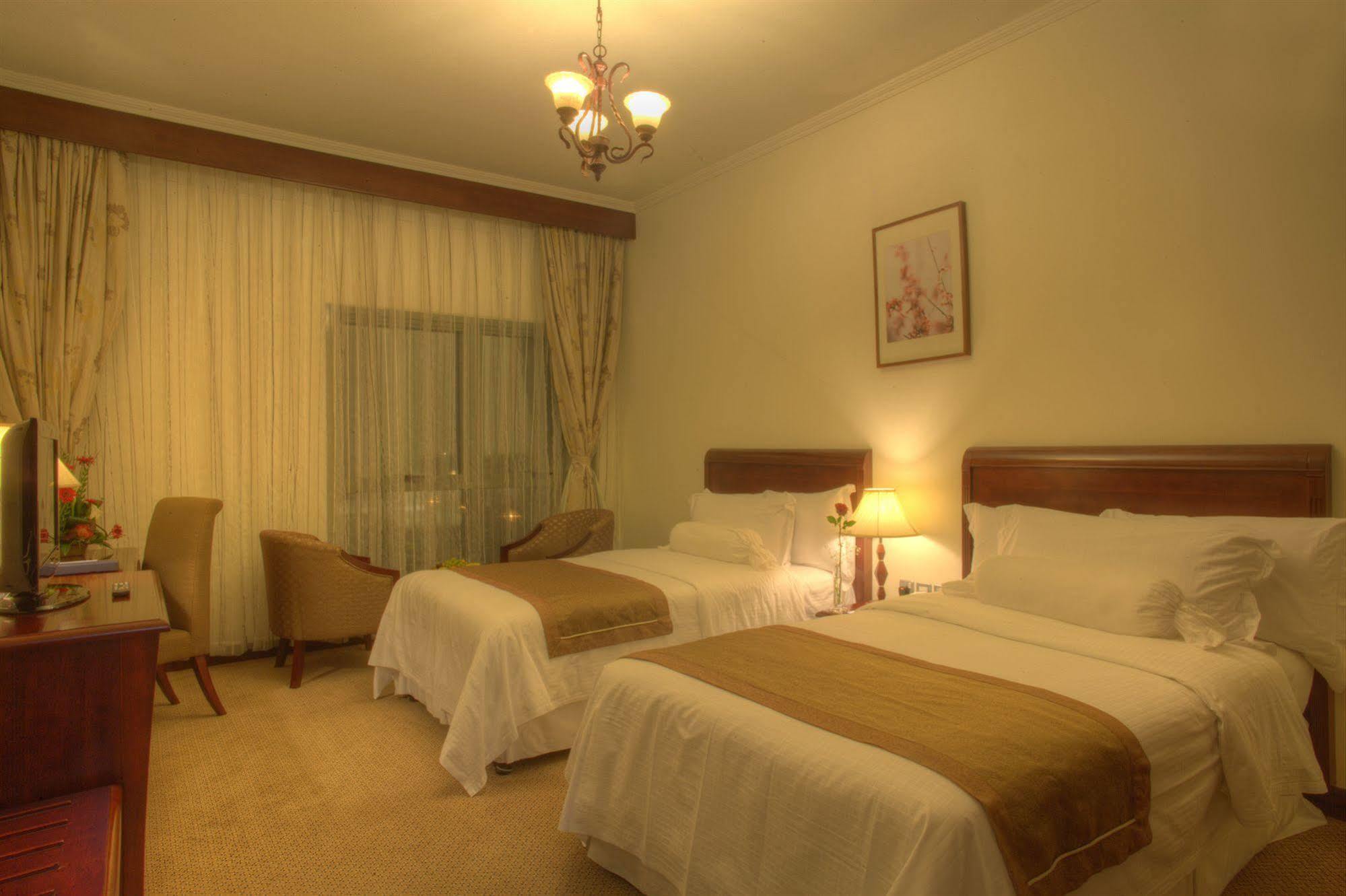 Siji Hotel Apartments Fujairah Exterior photo