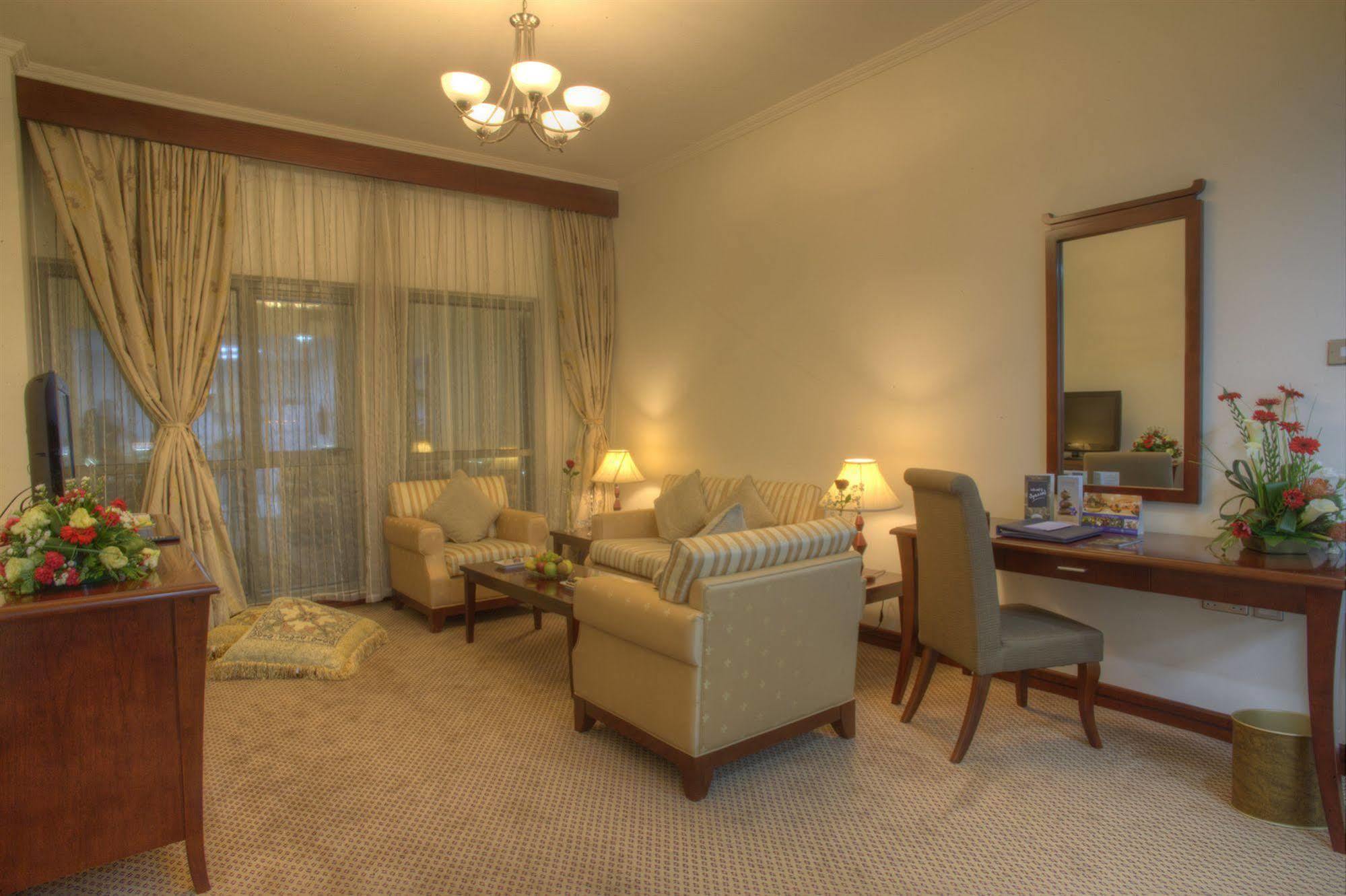 Siji Hotel Apartments Fujairah Exterior photo